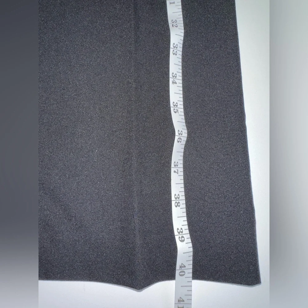 NWT Liz Claiborne Aurora Curvy Trousers Size 2 Black Stretch 31.5” Inseam